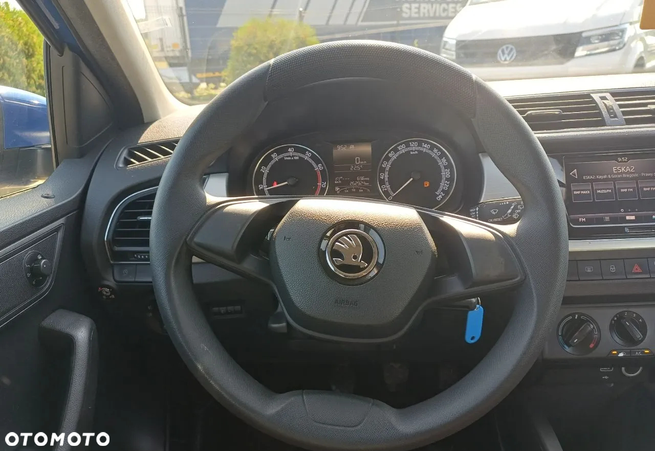 Skoda Fabia 1.0 Ambition - 4