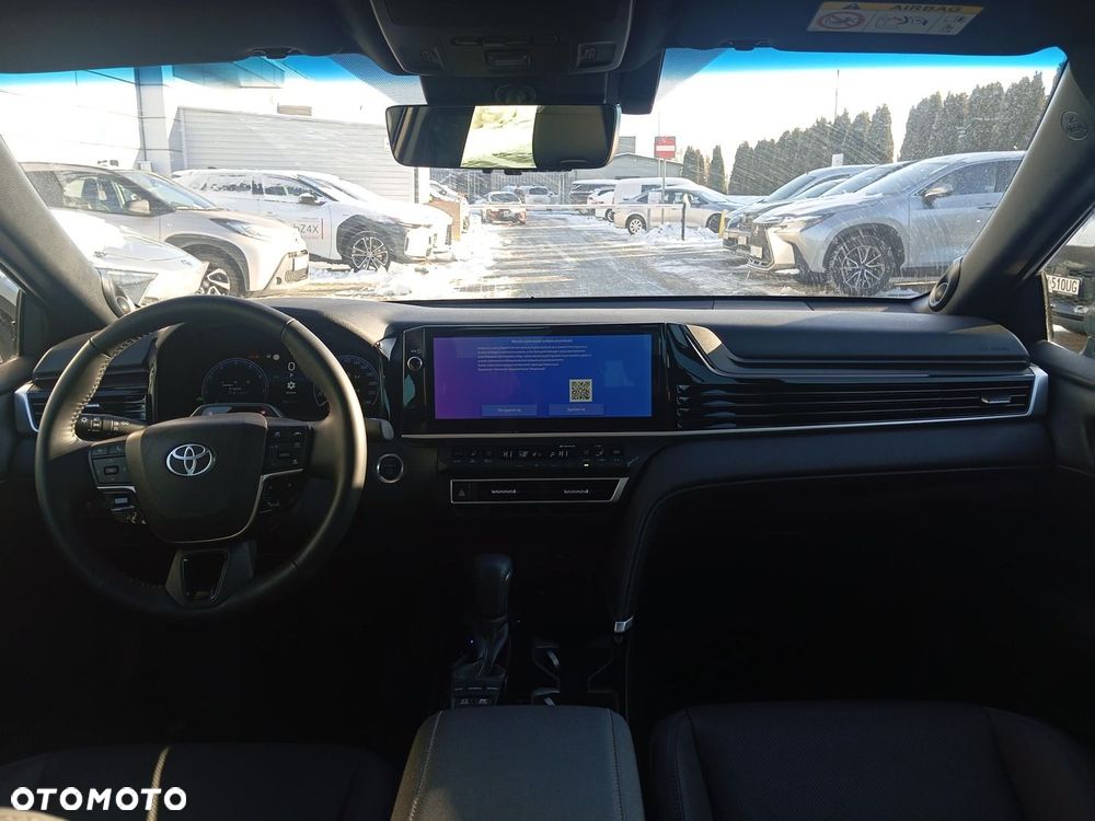 Toyota Camry - 14