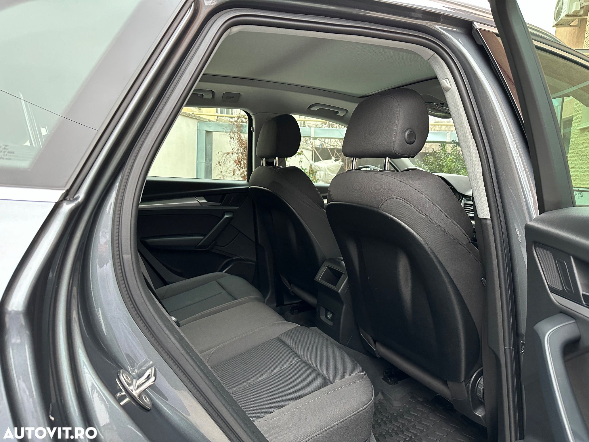 Audi Q5 2.0 40 TDI quattro S tronic Design - 1