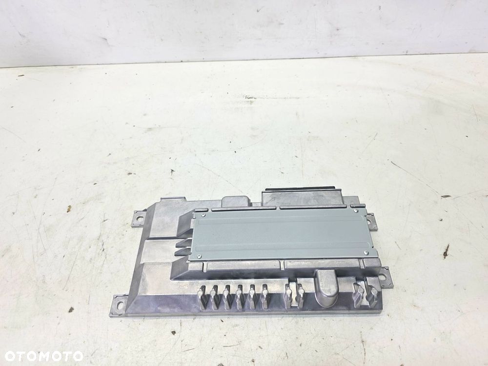 WZMACNIACZ RADIA BANG & OLUFSEN AUDI A5 8W A4 B9 8W0035465 - 1