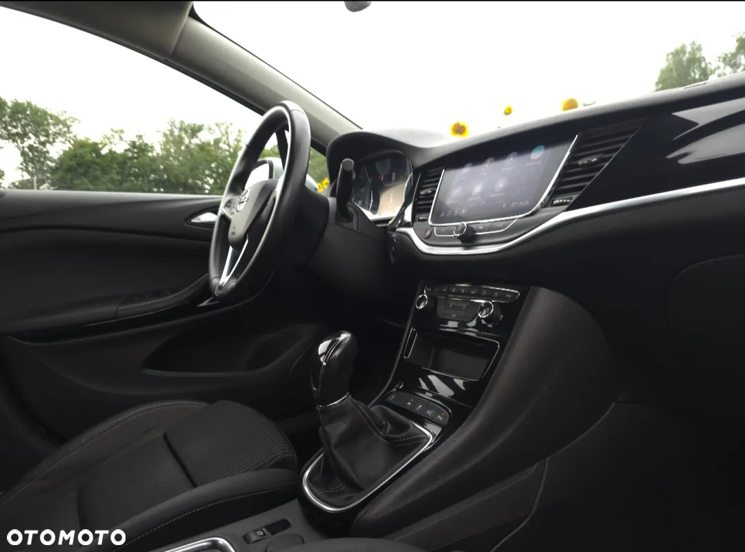 Opel Astra 1.5 D Start/Stop Business Elegance - 31