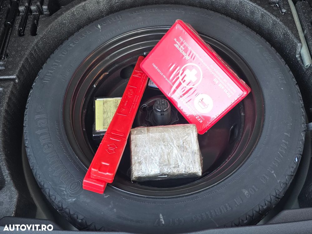 Volkswagen Tiguan - 23