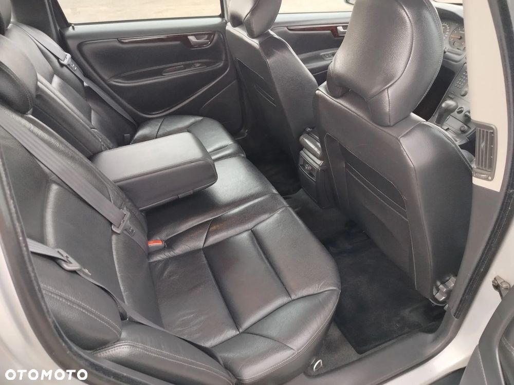 Volvo V70 - 34