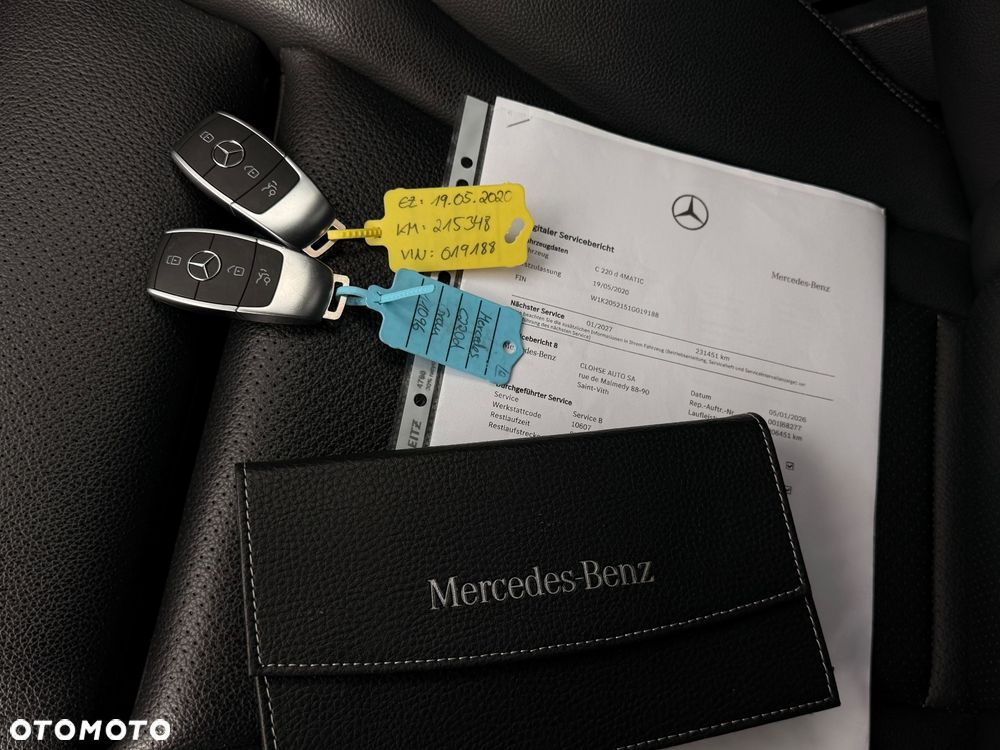 Mercedes-Benz Klasa C 220 d 4MATIC 9G-TRONIC - 35