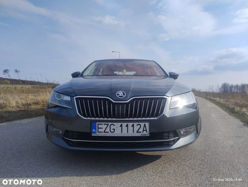 Skoda Superb 2.0 TDI Ambition - 1