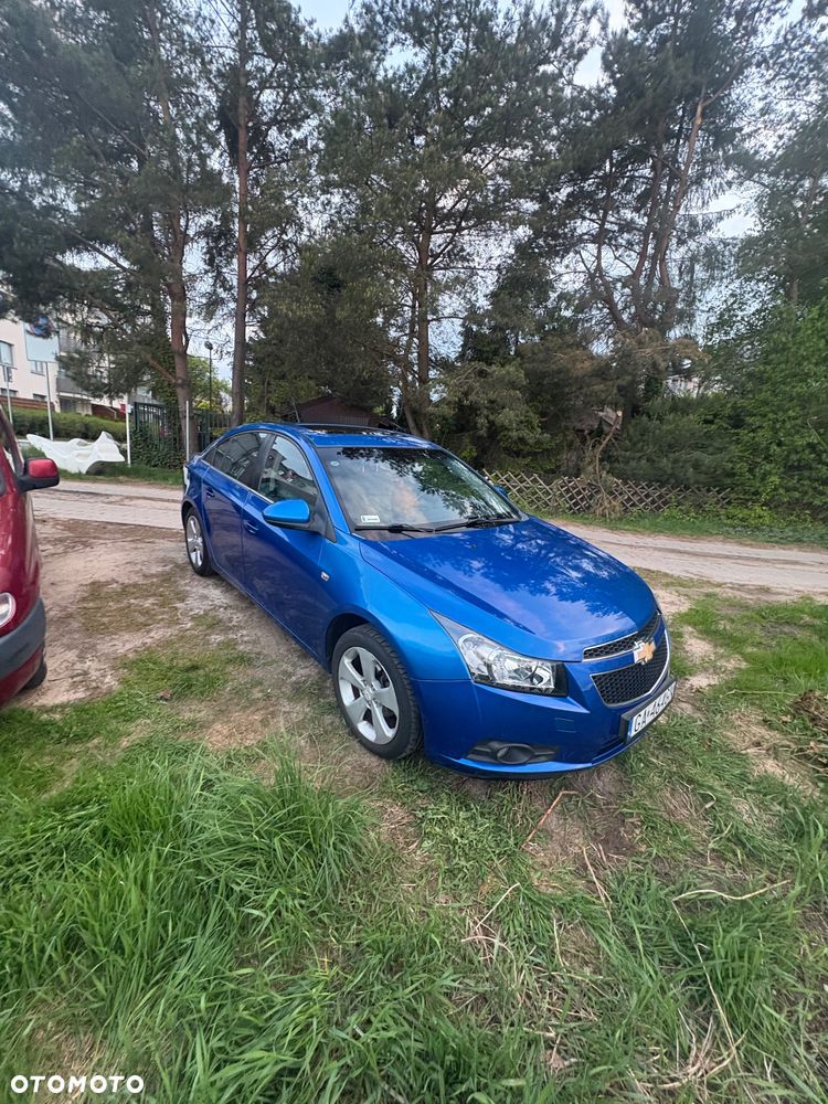 Chevrolet Cruze 1.8 LT - 12