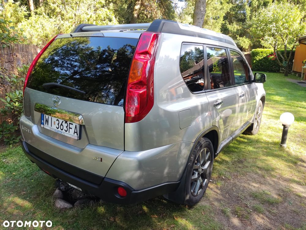 Nissan X-Trail 2.0 dCi LE - 2