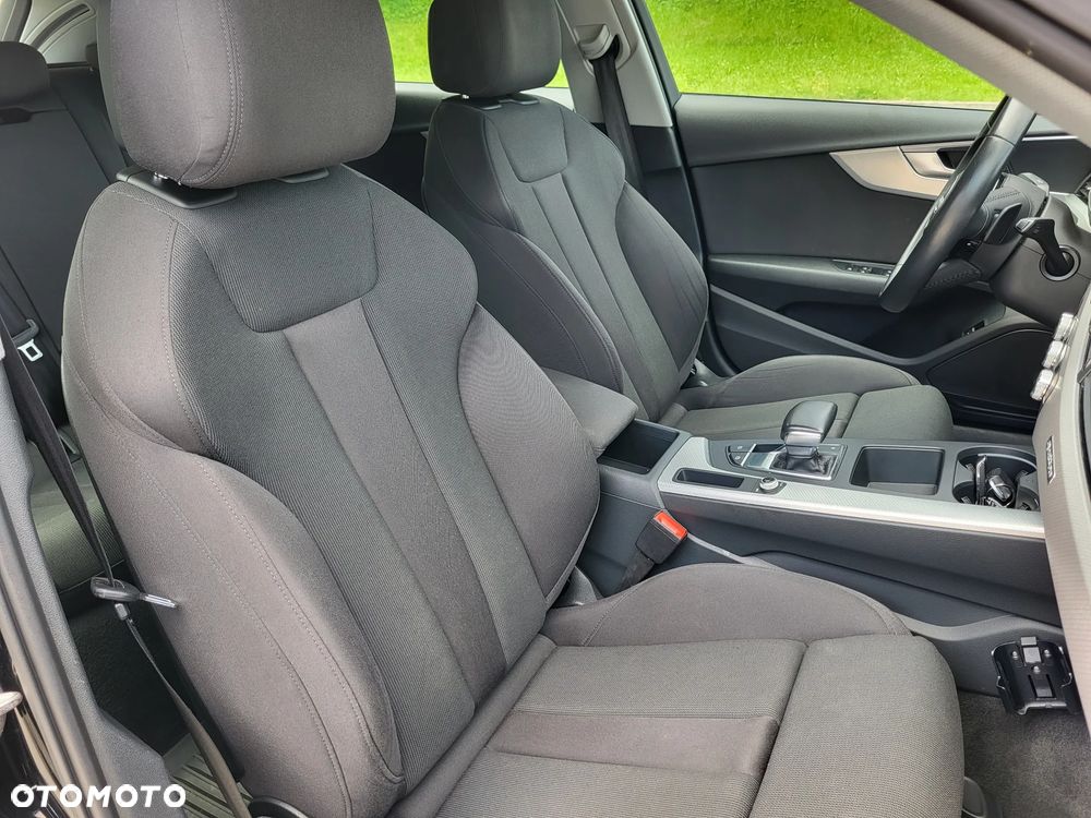 Audi A4 Avant 40 TDI quattro S tronic - 40