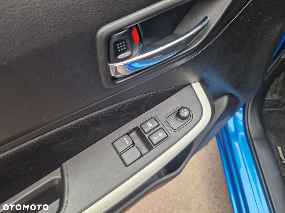 Suzuki Swift 1.2 Dualjet Hybrid CVT Comfort - 17