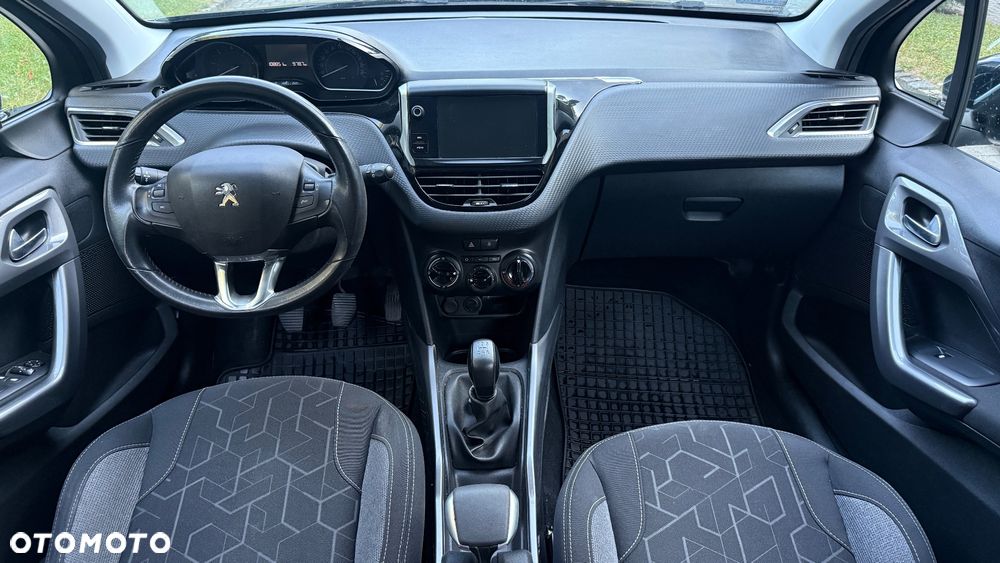 Peugeot 2008 - 15