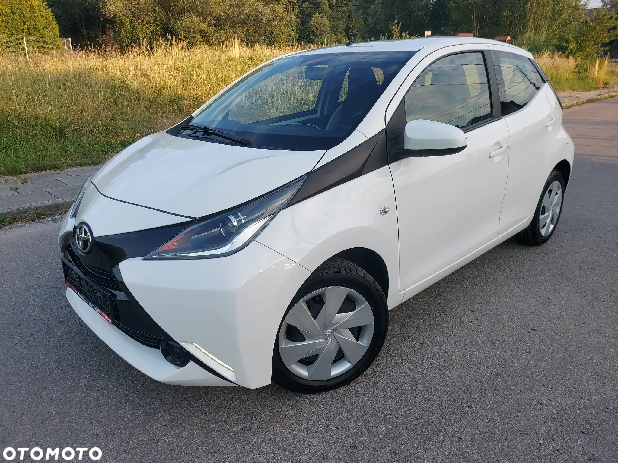 Toyota Aygo x-play - 14