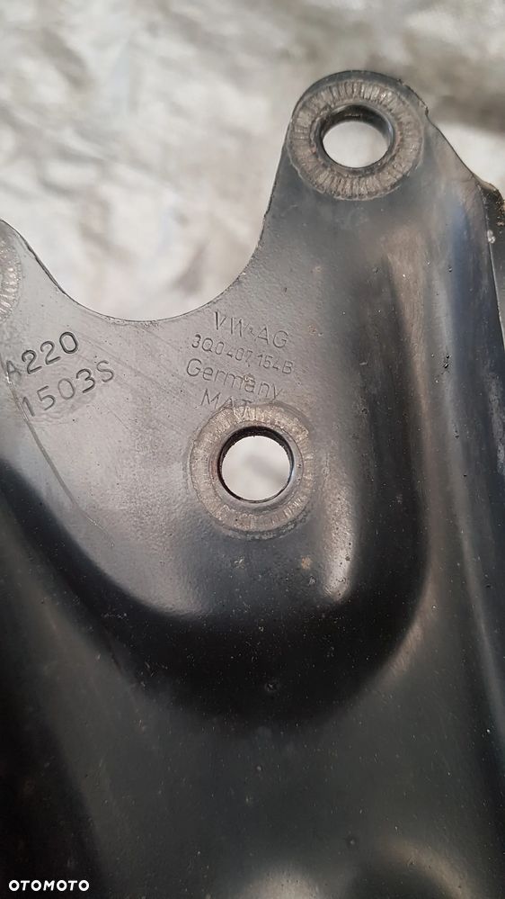 VW PASSAT B8 WAHACZE PRZEDNIE 3Q0407154B 3Q0407153B - 3