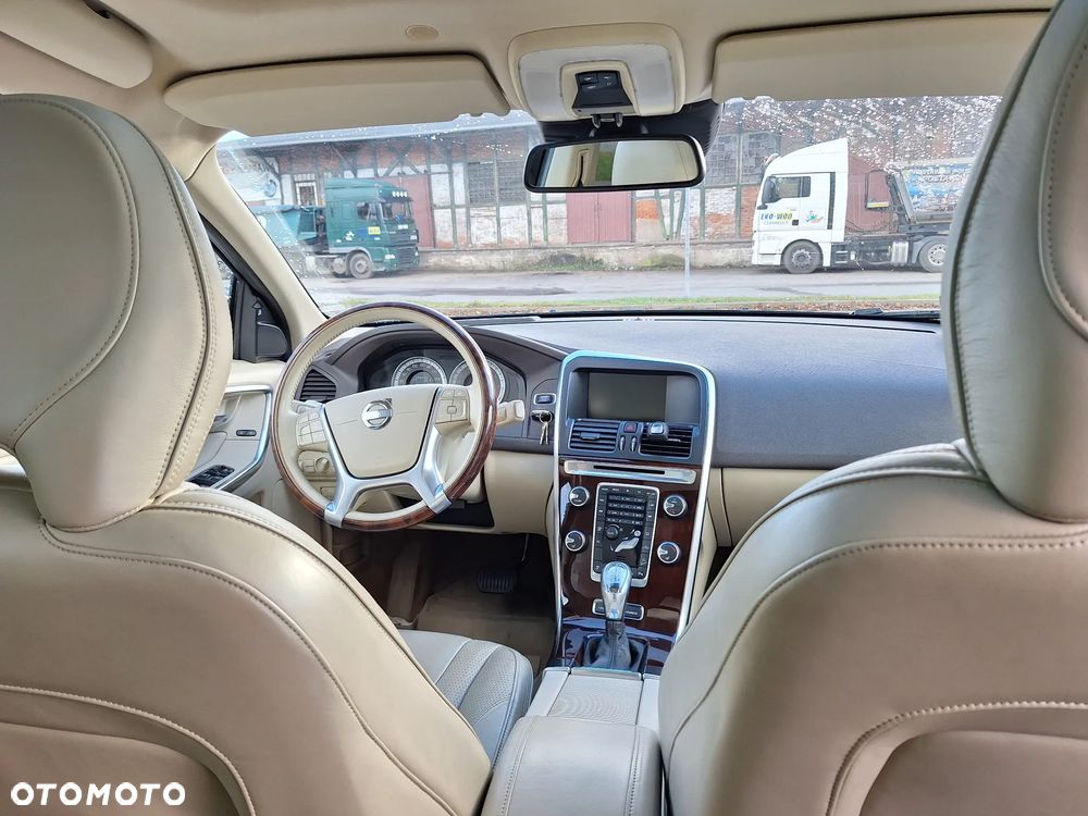 Volvo XC 60 T6 AWD Summum - 6