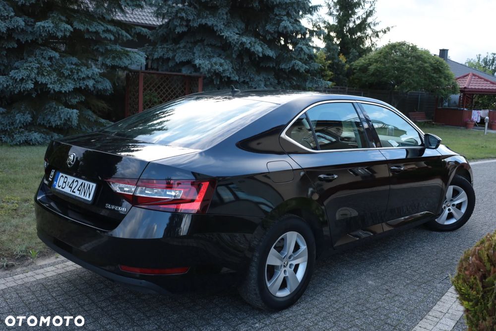 Skoda Superb 1.8 TSI Ambition - 4