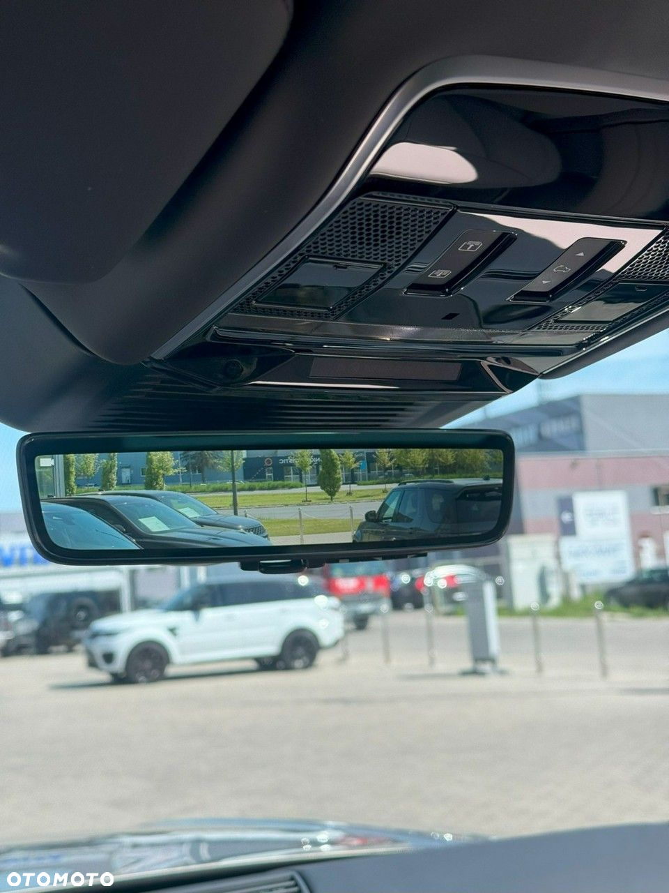 Land Rover Range Rover - 21