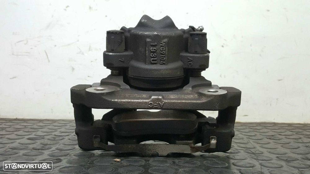 PINÇA DE TRAVÃO FRENTE ESQUERDA BMW SERIE 1 LIM. (F20/F21) 116D - 2