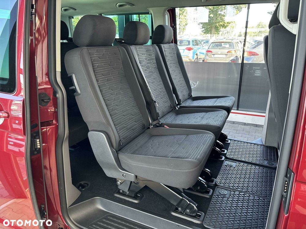 Volkswagen Caravelle 2.0 TDI L2 Comfortline DSG - 26