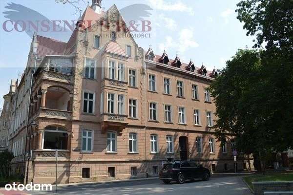Klimatyczne mieszkanie w zabytkowej kamienicy