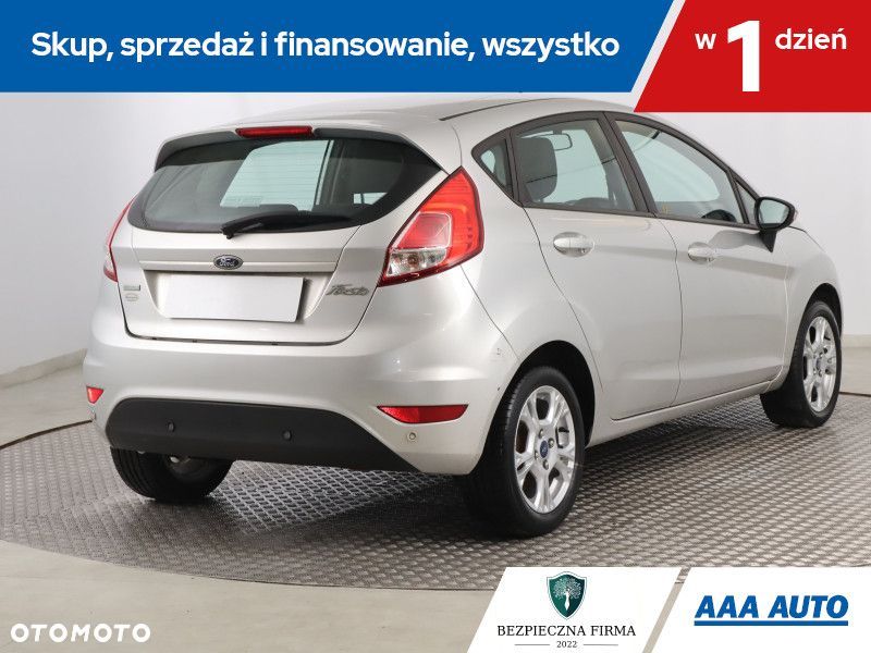 Ford Fiesta - 6