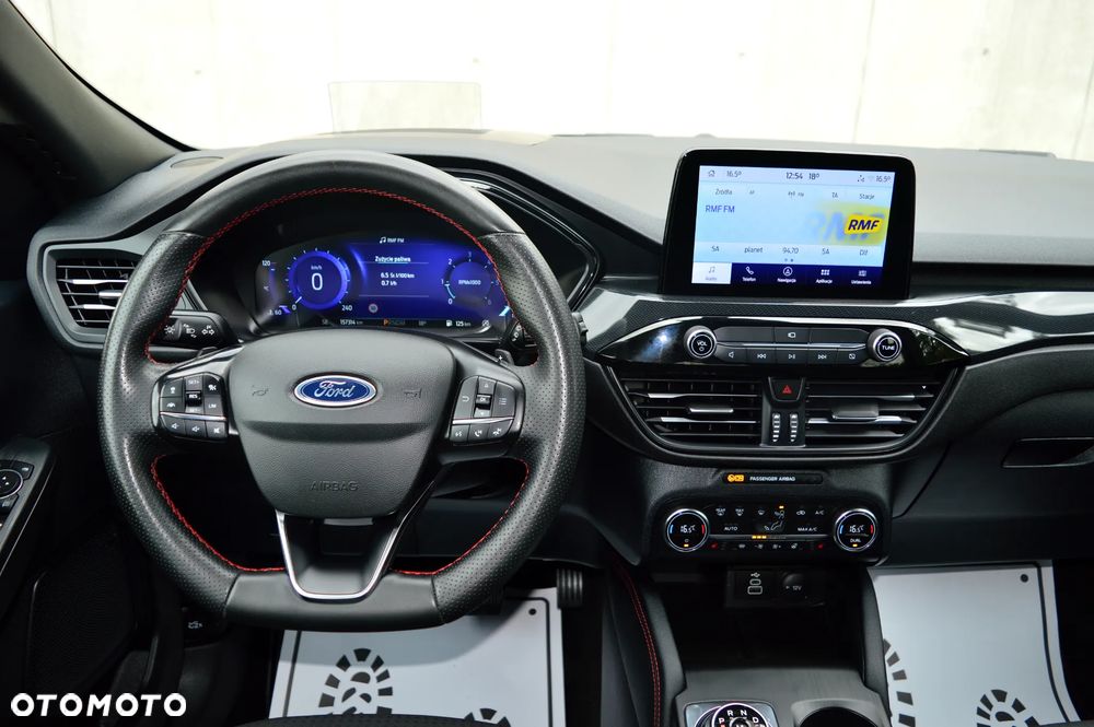 Ford Kuga 2.0 EcoBlue 4x4 ST-LINE - 16