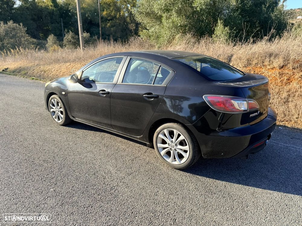 Mazda 3 Hatchback - 2