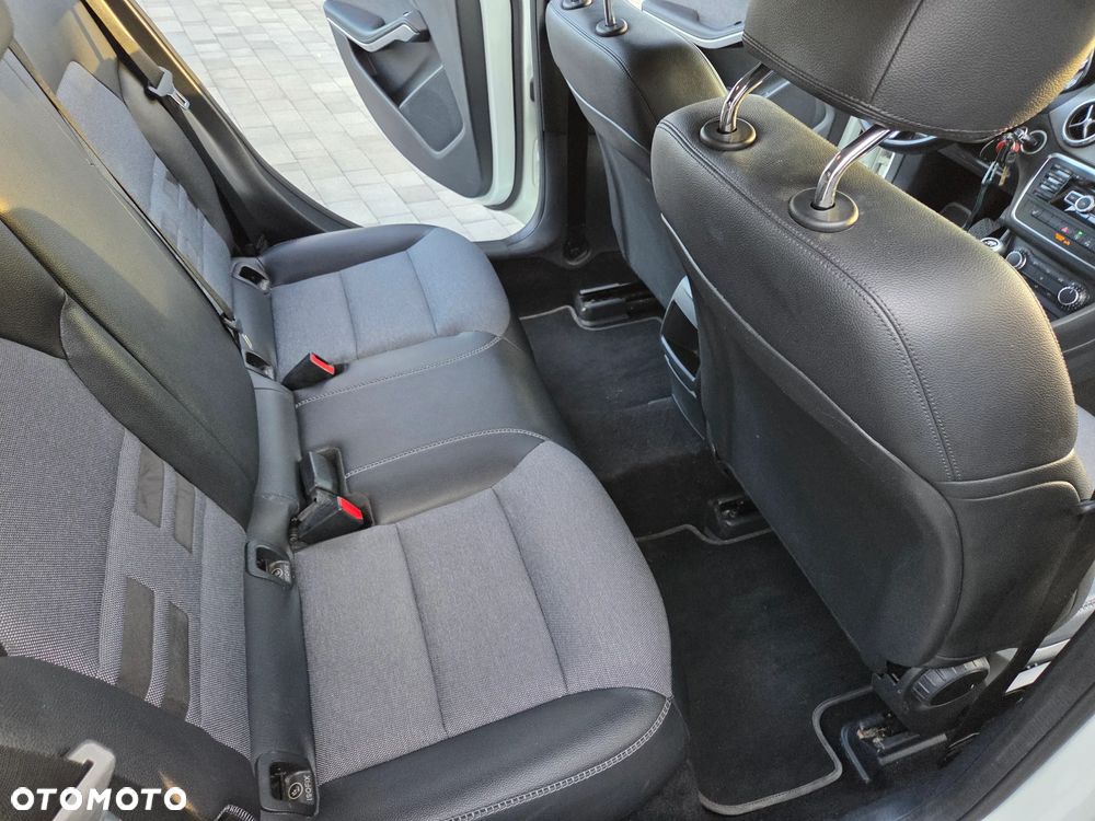 Mercedes-Benz GLA 180 CDI Edition 1 - 7