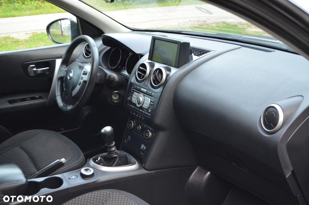 Nissan Qashqai 2.0 4 x 4 lounge - 27