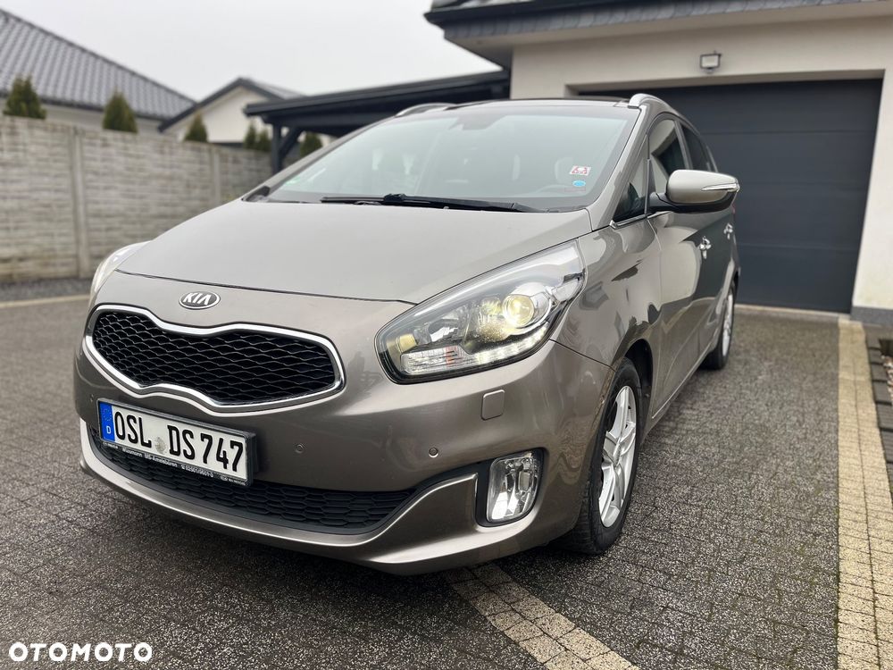 Kia Carens 1.7 CRDi XL 7os - 5