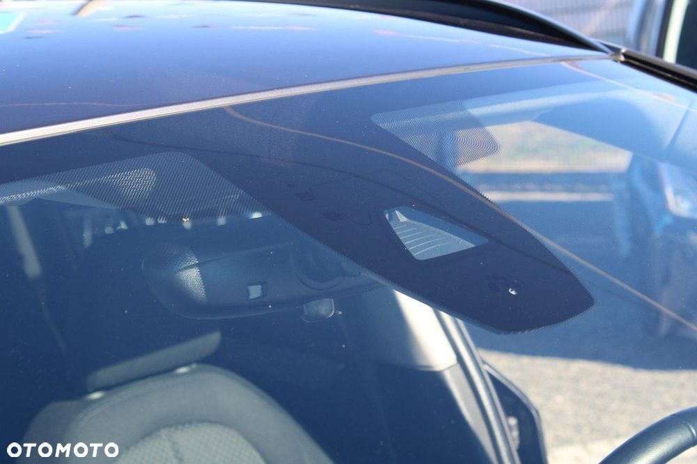 BMW Seria 2 - 32