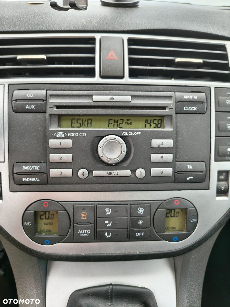 Ford Focus C-Max 1.8 Ambiente - 12