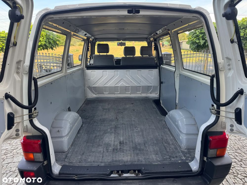 Volkswagen Transporter Standard - 24