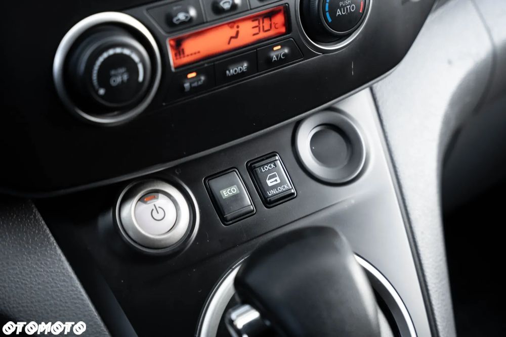 Nissan e-NV200 - 23