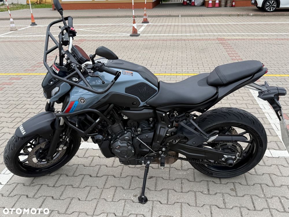 Yamaha MT - 2
