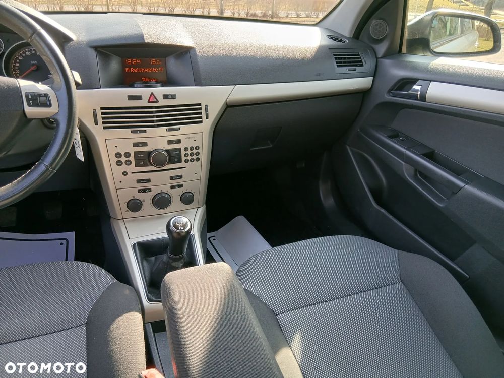 Opel Astra 1.6 Style - 20