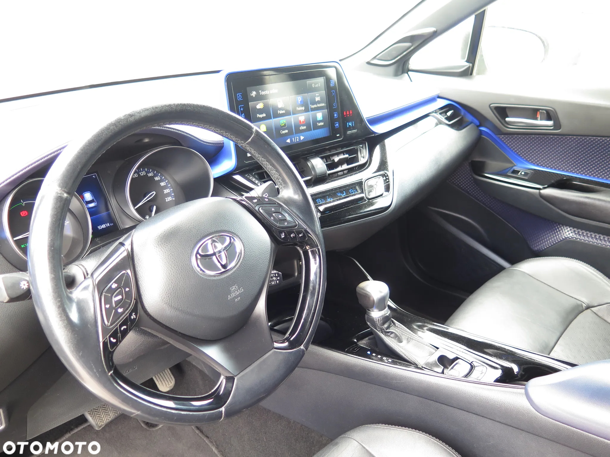 Toyota C-HR - 16
