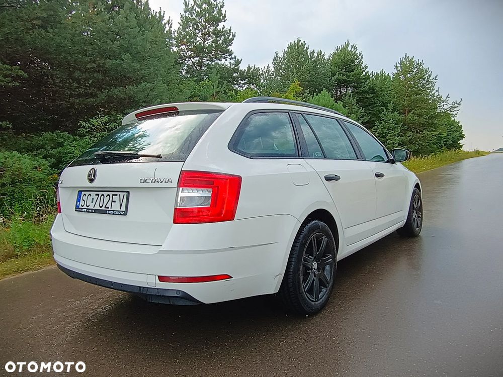 Skoda Octavia 1.6 TDI Active - 5