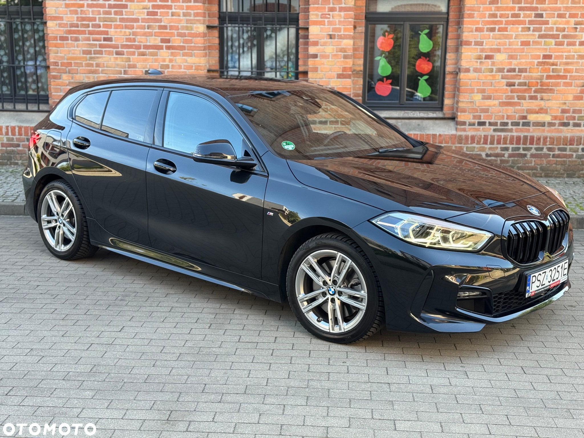 BMW Seria 1 120d M Sport - 10