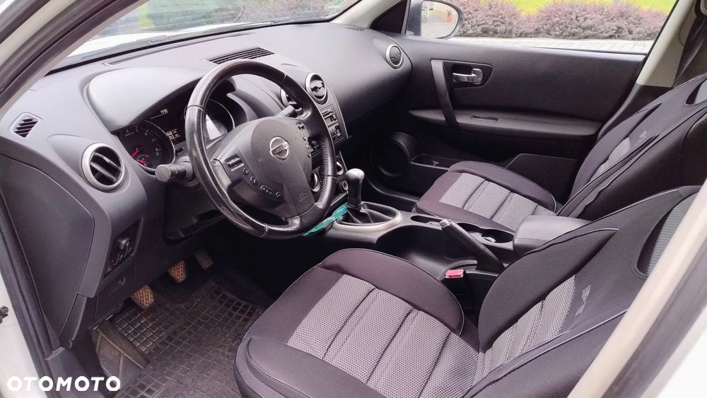 Nissan Qashqai+2 1.6 visia Start/Stop - 16