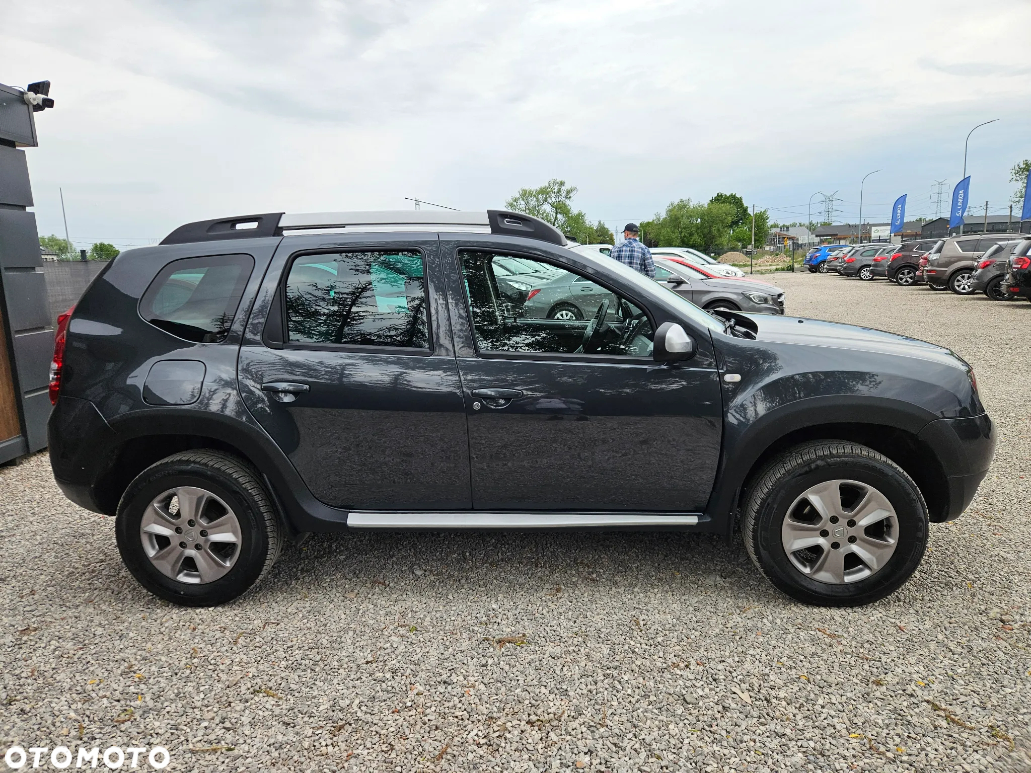 Dacia Duster 1.6 SCe Essential - 14