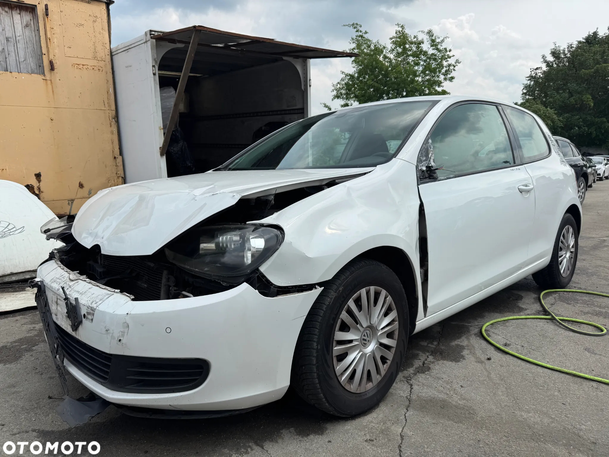 VW GOLF VI 2009 1.4 16V 80KM HATCHBACK BIAŁY LB9A NA CZĘŚCI - 2