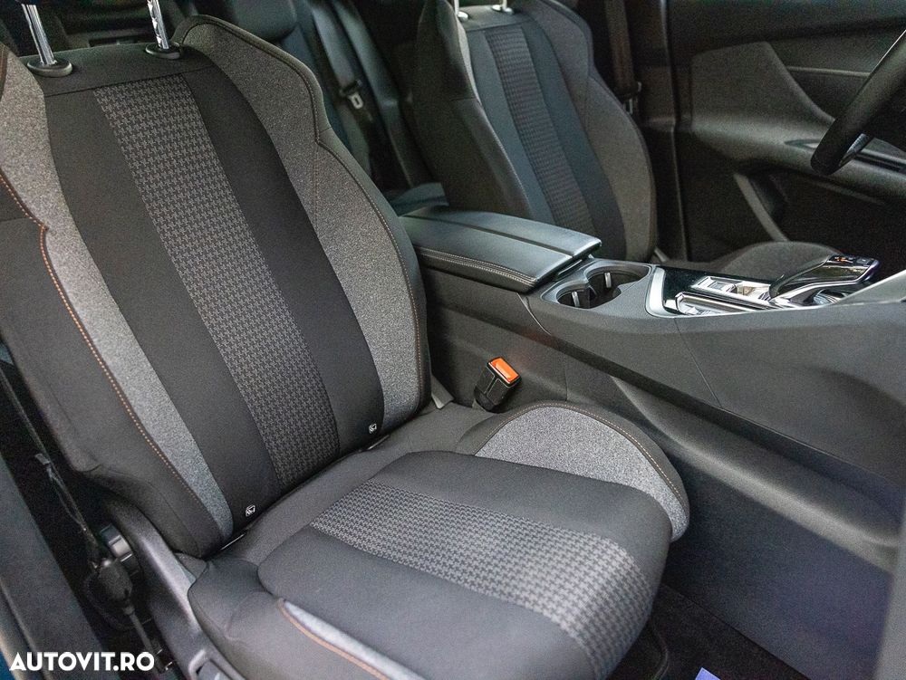 Peugeot 3008 1.2 PureTech 130 EAT8 Active Pack - 9