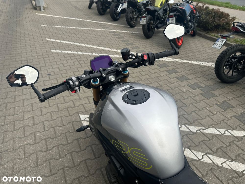 Triumph Speed Triple - 7