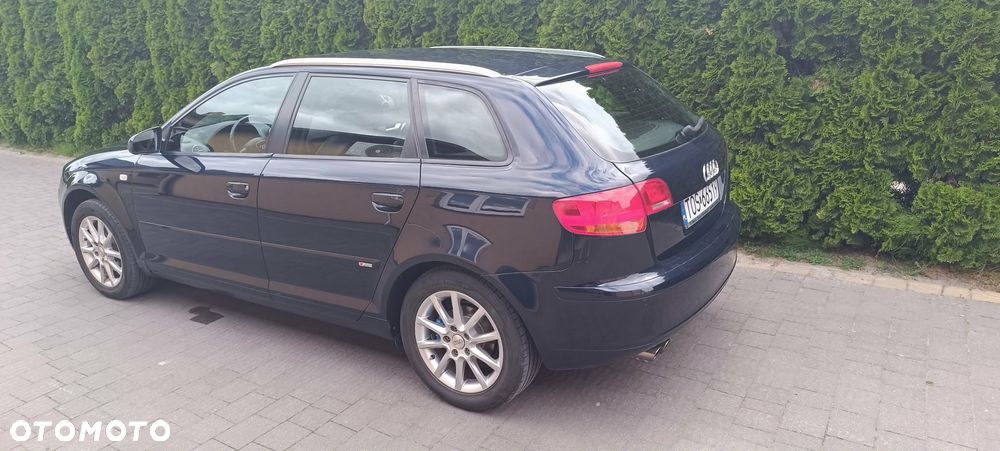Audi A3 Sportback 2.0 FSI Ambition - 2
