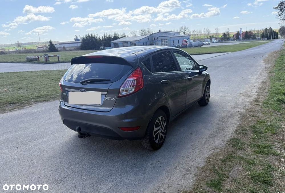 Ford Fiesta - 7