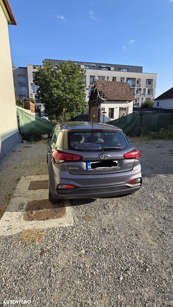 Hyundai i20 - 10