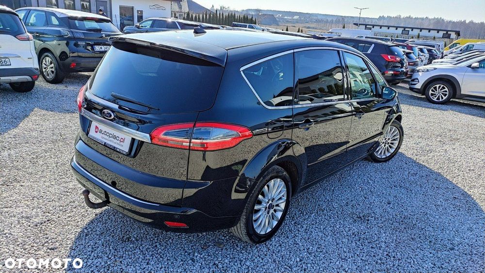 Ford S-Max - 14
