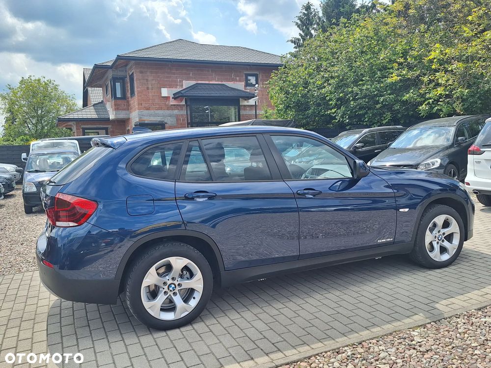 BMW X1 sDrive18d Sport Line - 4