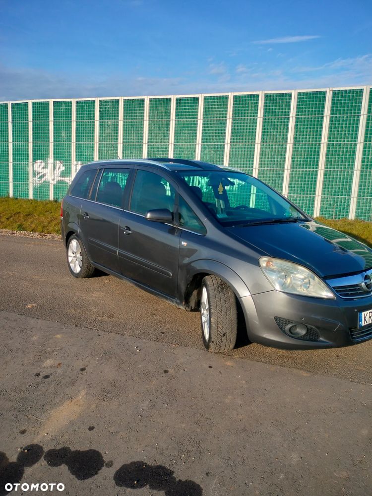 Opel Zafira 1.7 CDTI Cosmo - 9