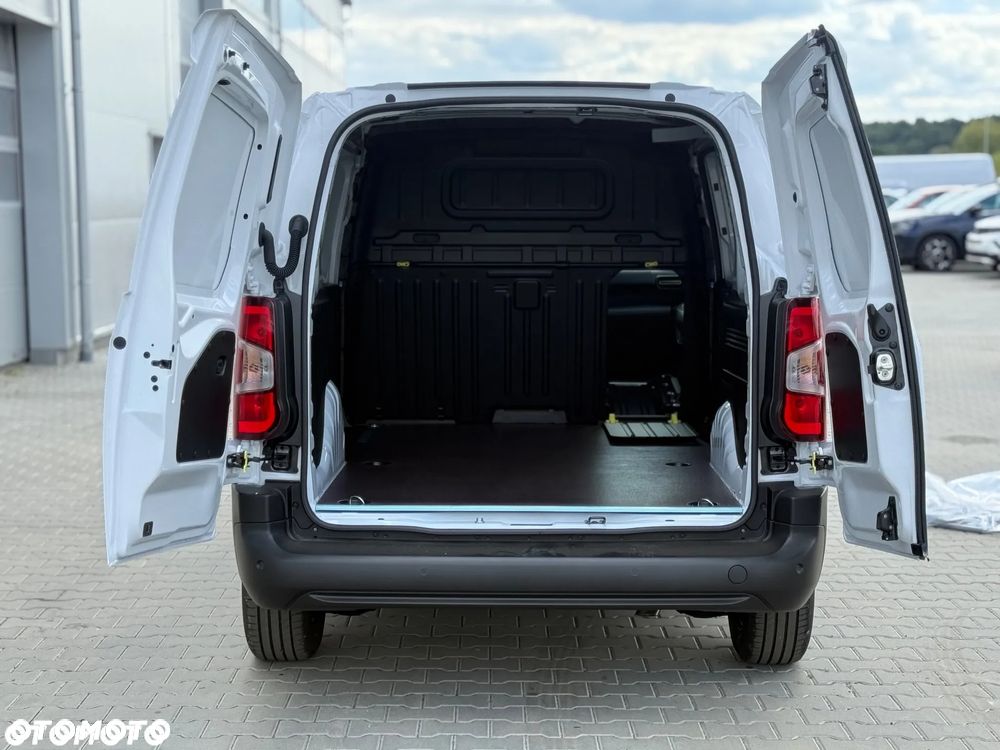 Opel COMBO - 9
