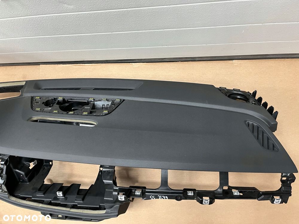 KONSOLA AUDI Q7 SQ7 4M0 HEADUP SOUL KOKPIT CZARNA DESKA ROZDZIELCZA ORYGINAL - 5